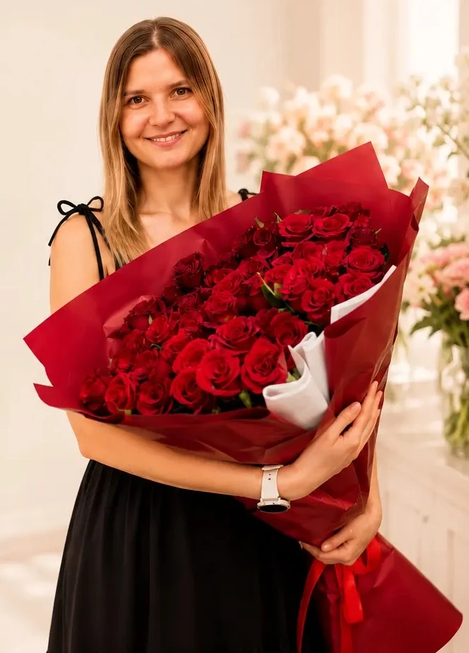 Red Roses Bouquet